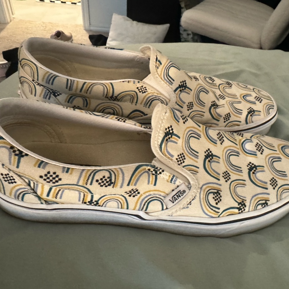 Women’s slip on vans
